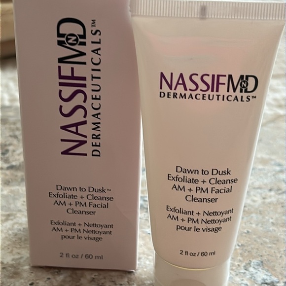Nassif MD Dawn to Dusk Exfoliate + Cleanse AM + PM Facial Cleanser 2 fl. oz. - Picture 1 of 4